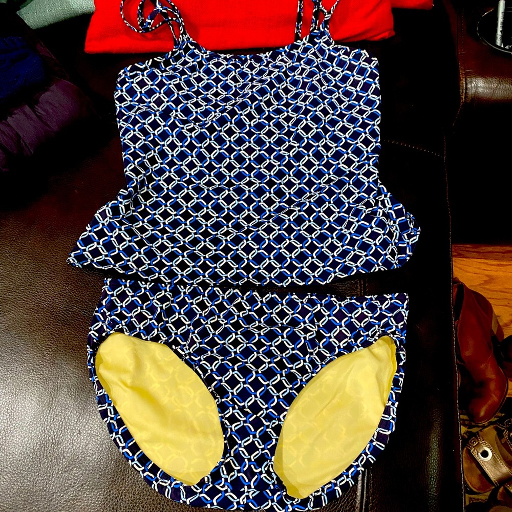Lands End new without tags tankini. Size 12
